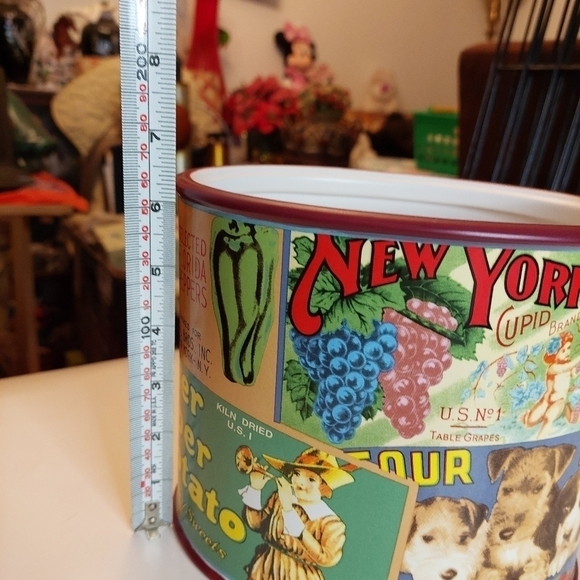 Oneida Vintage Labels Large Oval Stoneware Cookie Jar/Canister - Picture 11 of 13